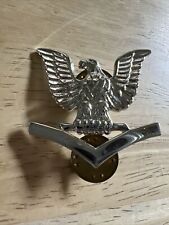 US Navy Eagle Hat Badge  Pin Vintage Military V-21-N Silver Tone picture
