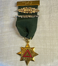 Royal Society Safe Driving Star Medal 1940s Oak Leaf Clasps, United Kingdom