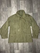 Vintage Military Field Jacket Mens Medium Green Coat Cold Weather 8415-782-2939* picture
