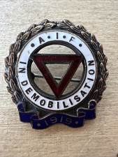 A RARE WWI Australian AIF in Demobilisation 1919 enamel Badge by G Miller Sydney