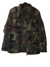 Army jacket Size Medium Short M Cold Weather Field Woodland Camo Storable Hood picture