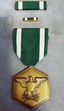 U.S. VIETNAM WAR ERA MERIT MEDAL & PRESENTATION CASE WHITE GREEN RIBBON 3 PIECE picture