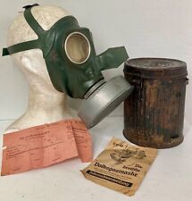 WW2 VM40 German Gas Mask Complete Set picture