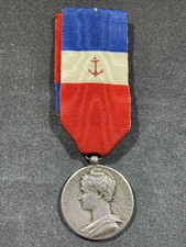 WW1 WWI French France Army Military Social Affairs Ministry Medal NAMED - SILVER