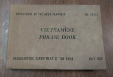 DA PAM No 20-611 Army 1962 Vietnamese Phrase Book Paper Hardback Pamphlet Manual