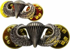Dress Badge: Basic Parachutist Insignia - miniature, oxidized