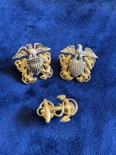 US Navy Officer Cap Badge & Anchor Collar Insignia Lot NS Meyer Vanguard 10KGF