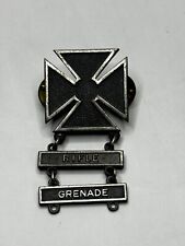 VINTAGE U.S. Army Basic Qualification Marksman Badge RIFLE & GRENADE picture
