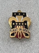 US Military Lapel Insignia Pin Badge: First in Deed 1st Army Unit Crest picture