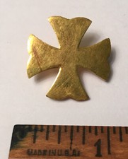 1902 Gilt Medic's Badge with a Pin Back